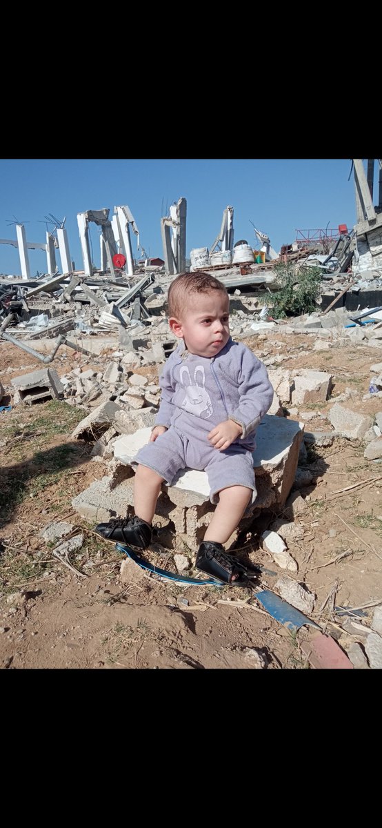 Maysaa_ma99's tweet photo. Can you support my kids for basic needs please‼️

We haven't received any donation for days 😔

Also my child has a foot problem and needs milk and basic needs 🙏https://t.co/jmpkd2rt1r https://t.co/WVV5pDn77Z