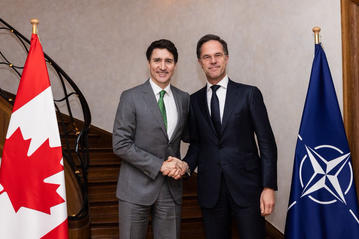 Good to welcome <a href="/CanadianPM/">Prime Minister of Canada</a> Justin Trudeau to Brussels. We discussed the urgent need to increase defence spending and boost industrial production. We also talked about the crucial support that #NATO  Allies, including #Canada, provide to #Ukraine.