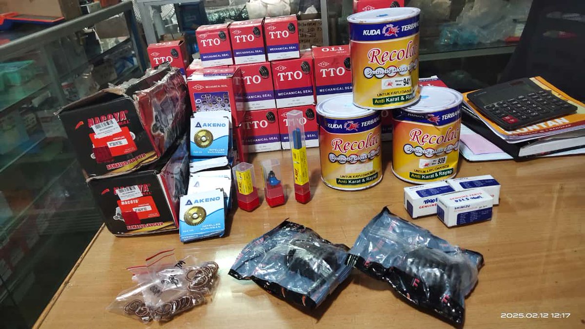 myRealLife_NCVC's tweet photo. Anugerah Bangka Dynamo
Asan Dinamo
® Since 1968
👉 Ready Stock :

✓ Armature NACOYA MT360
✓ Kipas Impeller Kuningan PAN125
✓ Pegas TCH 355HB
✓ MSeal SHIMIZU jet 300 jet 400

✓ Router Bit
* Straight ¹/2 x ¹/2 x 3" 76,2mm
* Beading 6mm ¹/4 x R ¹/4 

Rabu 📆 20250212 https://t.co/wlO5F8HZRD