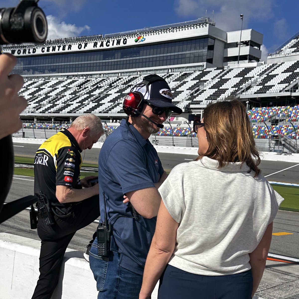 Dale Earnhardt Jr. tweet media