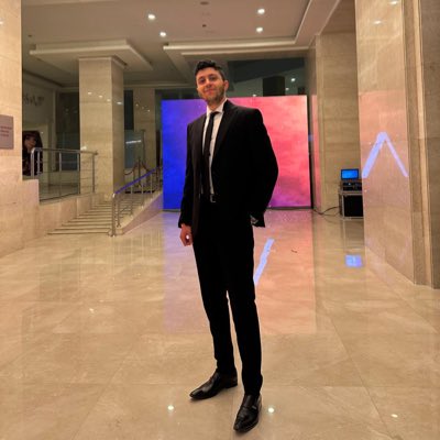 Ebrahim73506675's tweet photo. #NewProfilePic https://t.co/rhs2bvGNAm