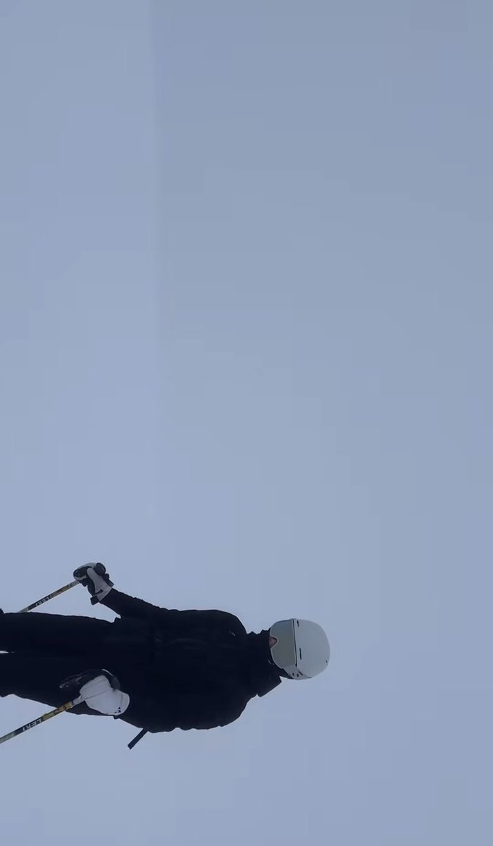 duino_elegies's tweet photo. Başımı çevirdiğimde.. https://t.co/z3GLNKU6cW