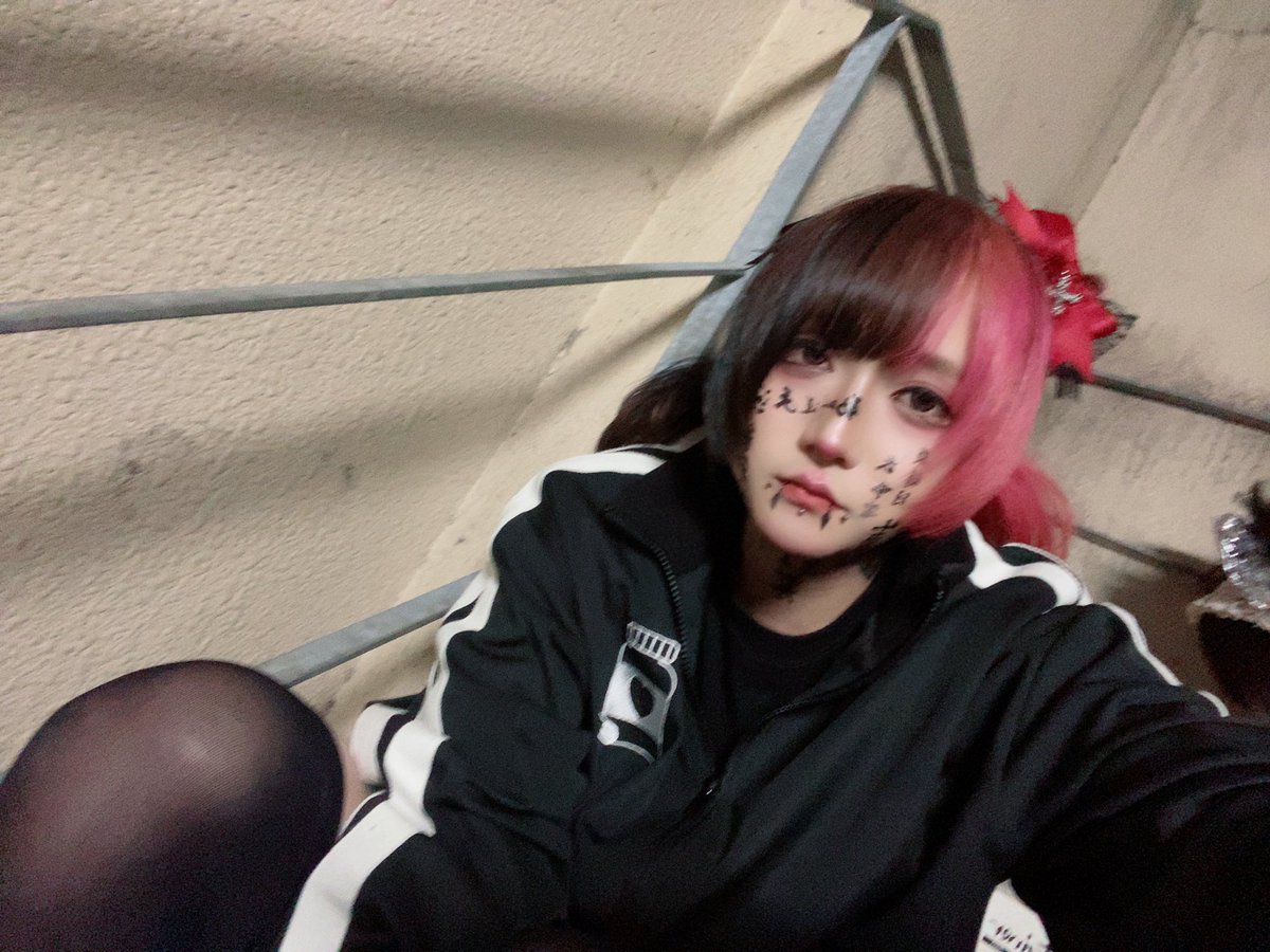 senketsu_asahi's tweet photo. 2025年2月12日 池袋EDGE
ありがとうございました。 https://t.co/XkJoEGEOFj