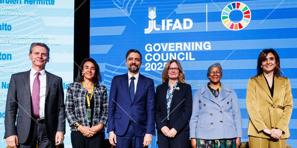 ADM <a href="/LeslieENorton/">Leslie E. Norton</a> took the stage during the "G7, G20 &amp; <a href="/IFAD/">International Fund for Agricultural Development</a> in 2025" panel at the 48th Governing Council of the Agency🇺🇳, highlighting 🇨🇦’s <a href="/G7/">G7</a> priorities and critical partnerships with IFAD on gender equality, climate action &amp; private investments.
#CanadaRBAs
📸IFAD/Ianniello