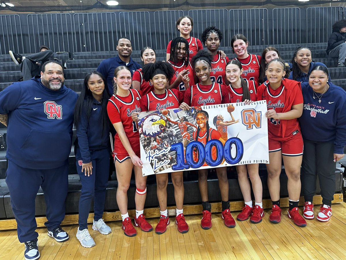 Thanks to my coaches and teammates for helping me reach 1k… 😁