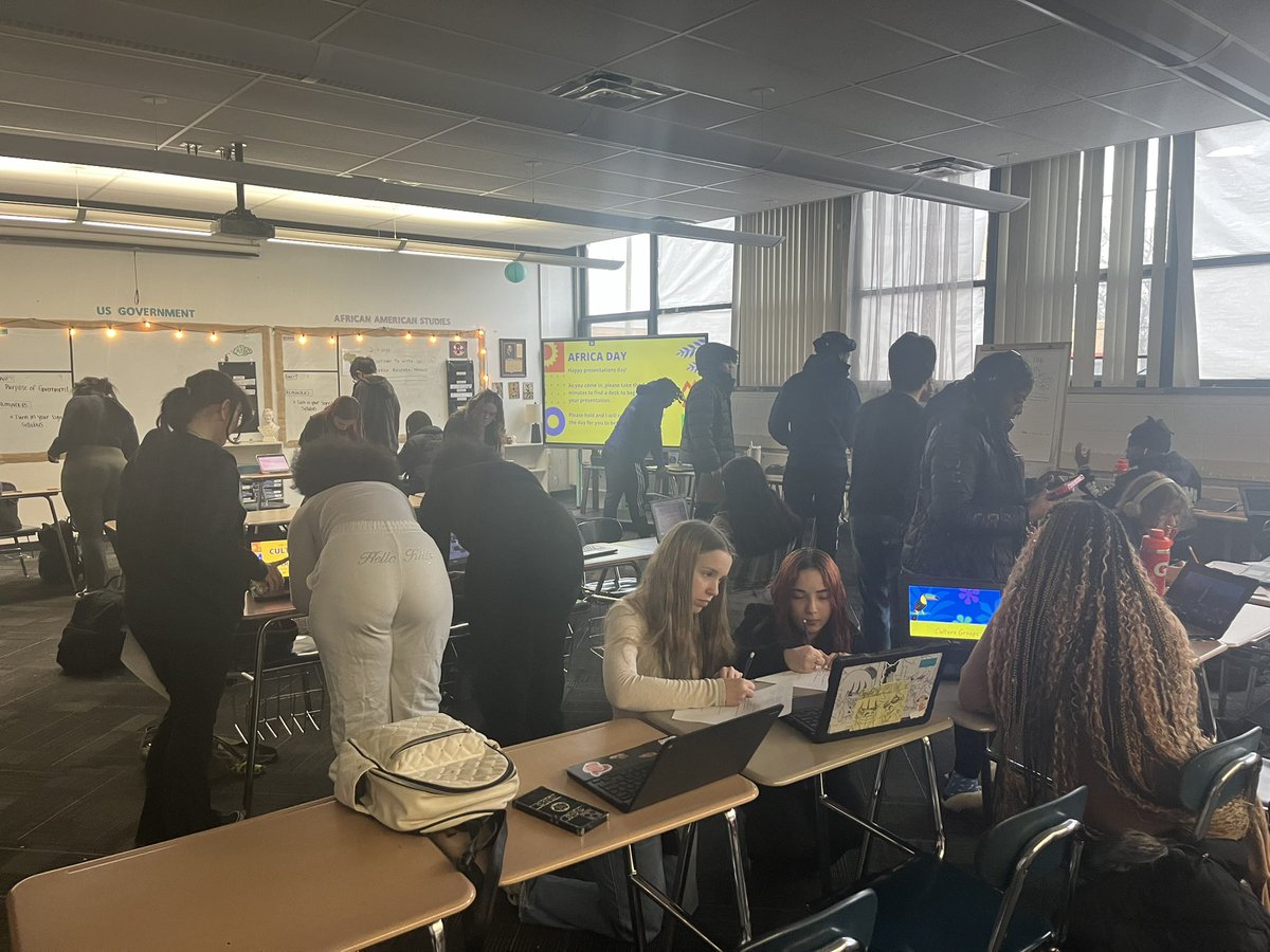 fitzgeraldmegan's tweet photo. Just a girl. Bragging about her African American Studies class. Snaps to my kids for their research of Africa, Clarenceville Alum, Will Daniels, for coming back and helping with drums, and a wonderful Mom for bringing in Nigerian food for us! ❤️🩶 #CHS_TrojanPride https://t.co/nWZEtzfHdR