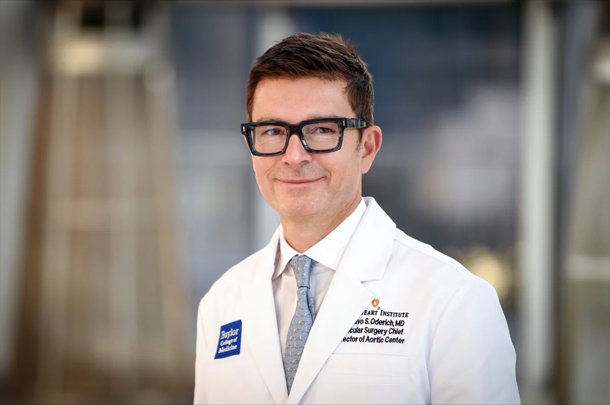 Dr. Gustavo Oderich joins Baylor College of Medicine as Chief of the Division of Vascular Surgery and Endovascular Therapy
