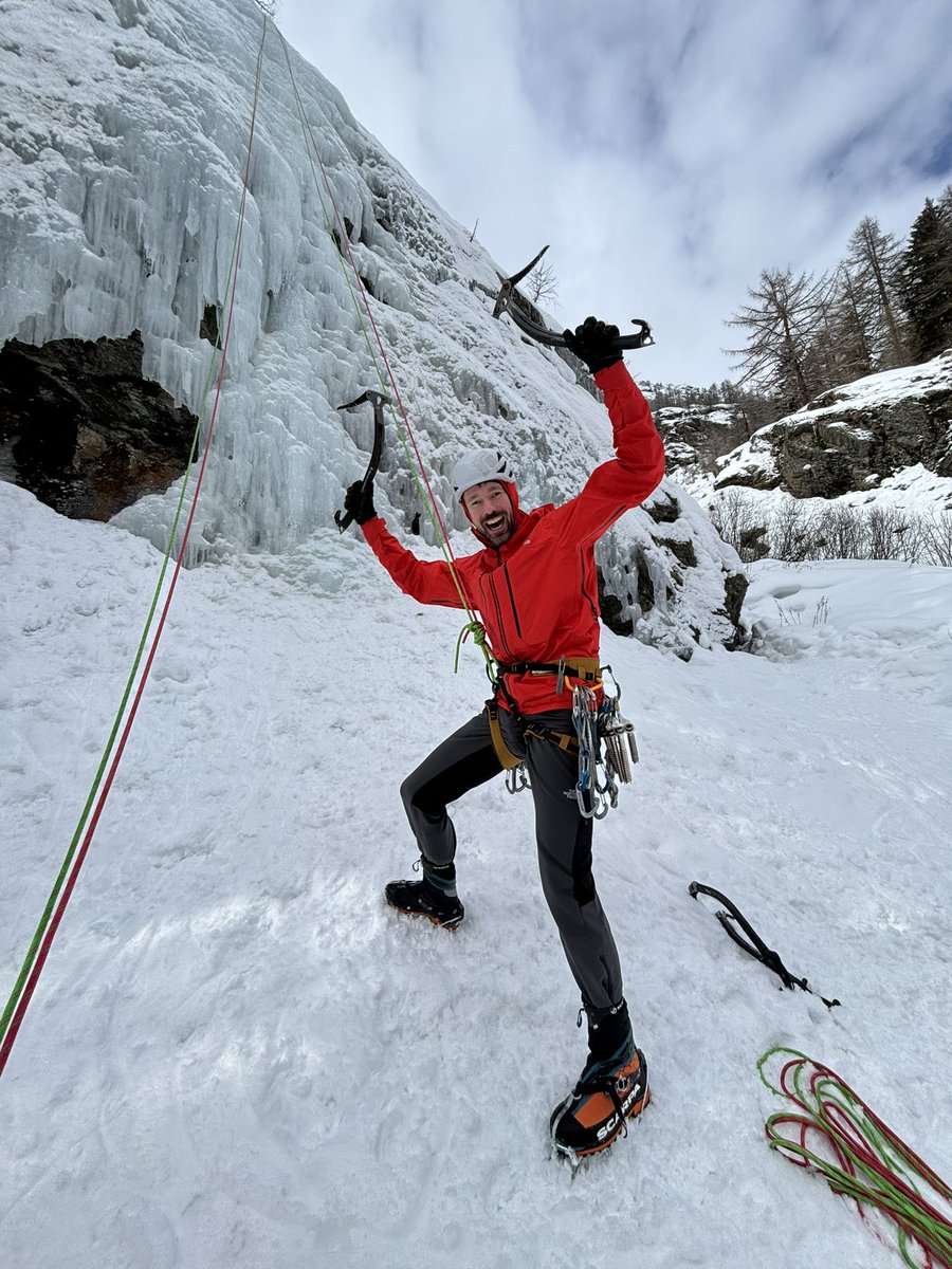 Jonny baird (@jonnybairdguide) on Twitter photo The youth <a href="/andy_houseman/">Andy Houseman</a> not so youth but still the youth 😂 at the superb Valsaveranche ice park !
Merci á @valsavarenche_guides & @guide_alpine_vda The youth <a href="/andy_houseman/">Andy Houseman</a> not so youth but still the youth 😂 at the superb Valsaveranche ice park !
Merci á @valsavarenche_guides & @guide_alpine_vda