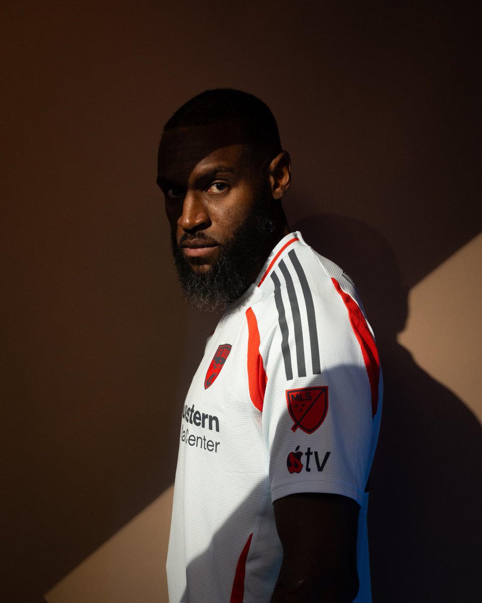 FCDFanShop tweet picture