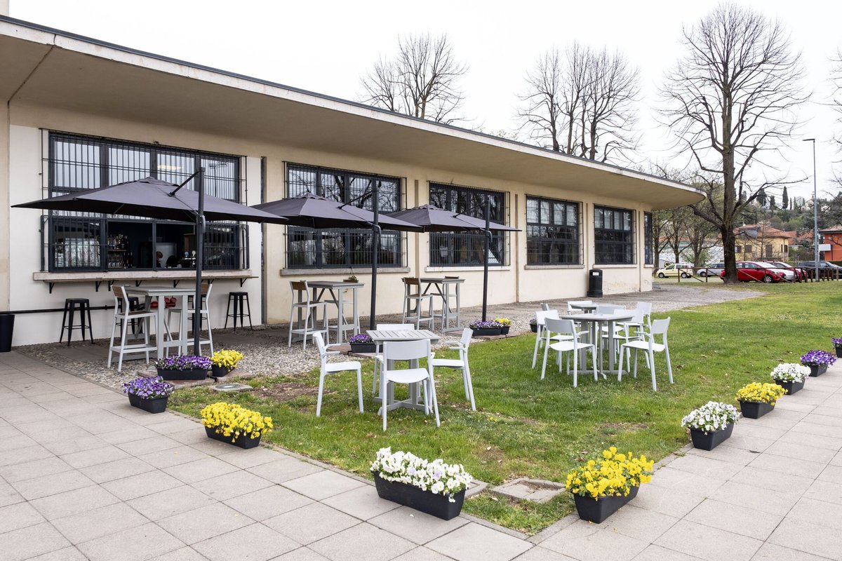 Overall winning this event meant a lot to me and I want to thank <a href="/Dr4glen/">Draglen</a> and <a href="/unluckVanitas/">ven</a> for putting their hearts into it 💙

ALSO the venue is stupidly good and you'll most certainly see a big event hosted there in the future
And it's just by the airport so keep an eye on it