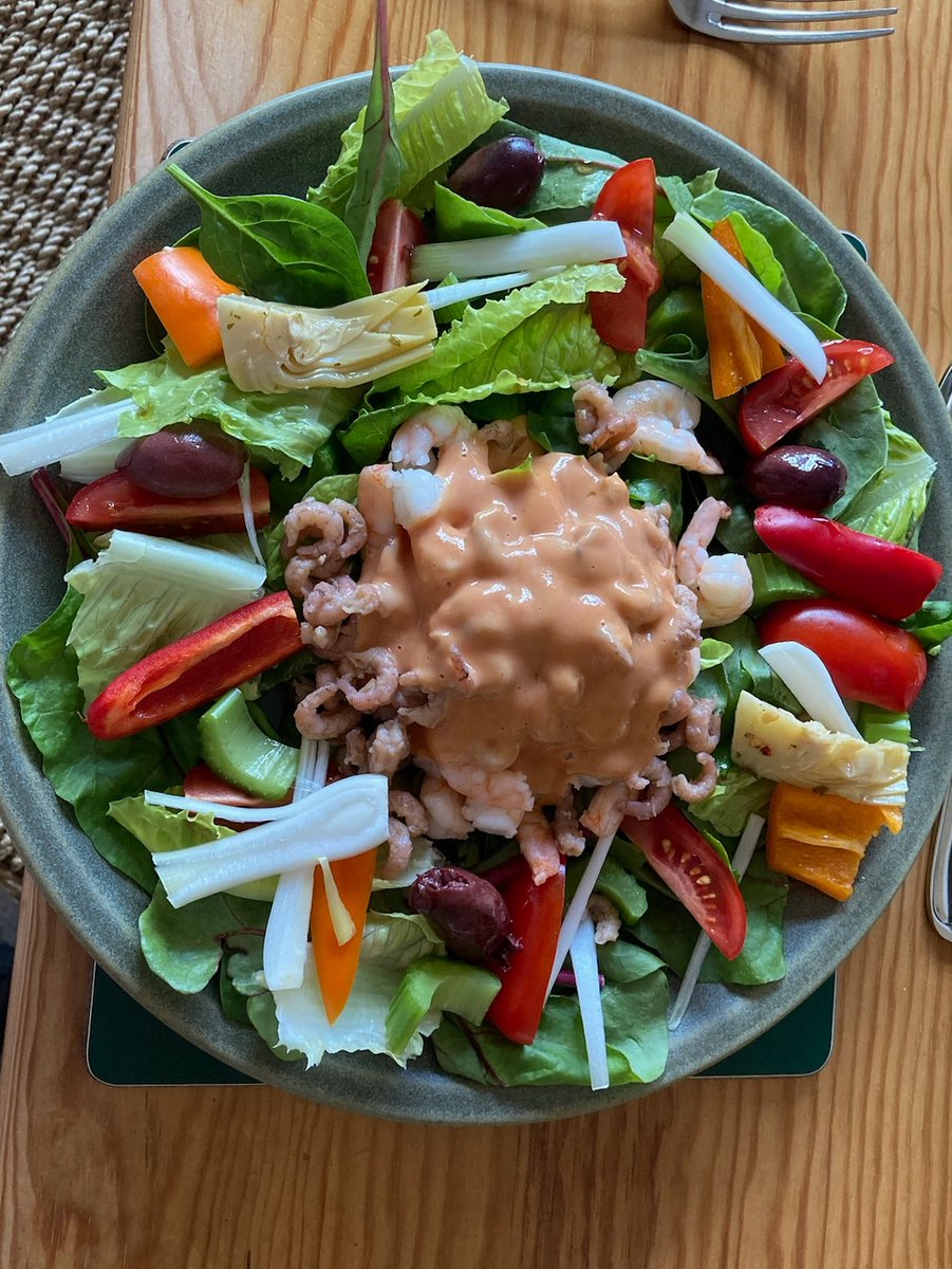 Replying to <a href="/DailyPicTheme2/">Daily Picture Theme</a> a #CloseUp view of a delicious seafood salad 😍