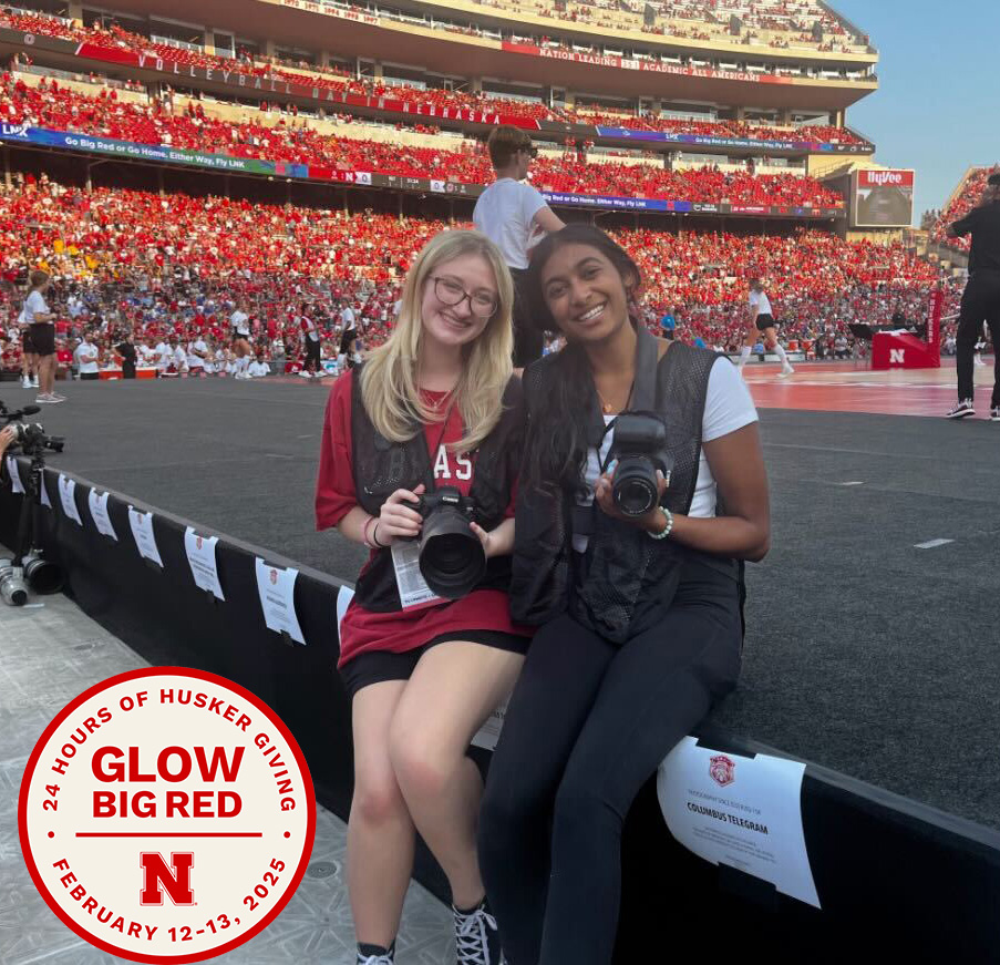 AllenVaughan's tweet image. I just donated to the @DailyNeb to help pay for student salaries forever. The DN matters every day and I&apos;m so proud of our work. If you give $75 or more you get some dope UNL mittens! 
And, if we reach 65 or more gifts, we&apos;ll receive a bonus of $2,500! glowbigred.unl.edu/organizations/…