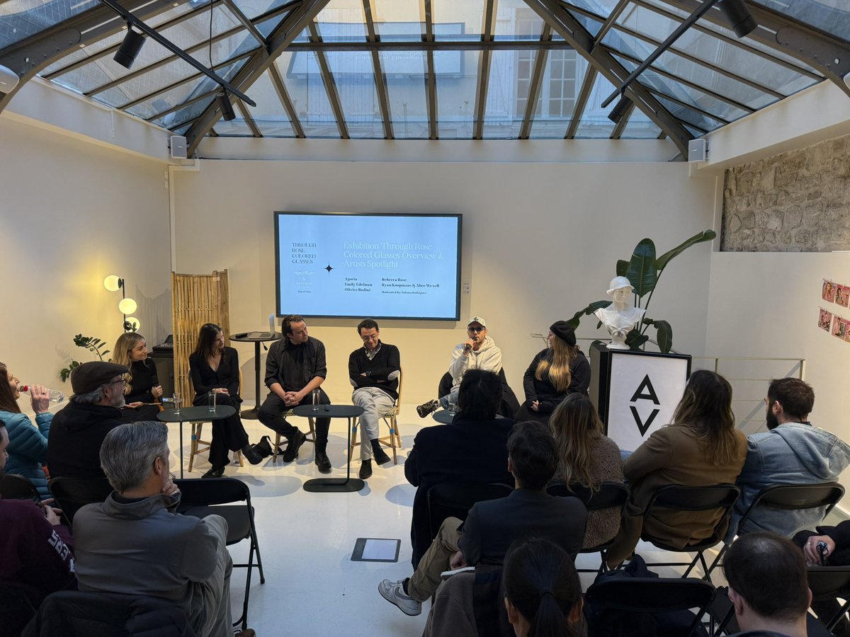 guilauzier's tweet image. Incredible talk on #DigitalArt at @ArtverseParis in collab with @SuperRare during @nft_paris! TY to the brilliant speakers @agoriamusic @rebeccarosenft @emailyedelman @OlivierBodini @ryankoopmans @alicewexell for sharing their insights on the evolving landscape of art+tech #Web3