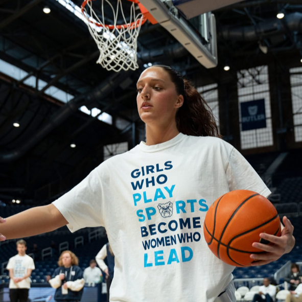 yourimageworks's tweet image. #SupportWomenInSports or Empowering women, one victory at a time. 🏆💪