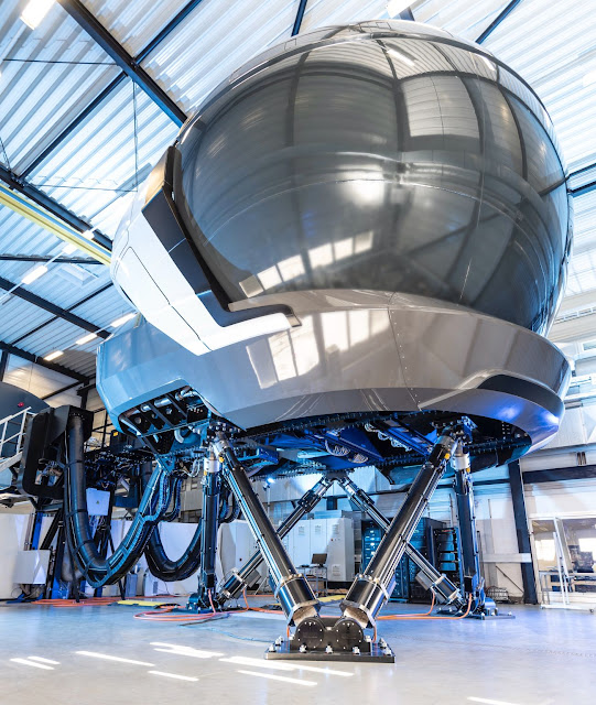 DefenseLrca's tweet image. Embraer e Rheinmetall fecham contrato para fornecer simuladores de voo C-390 para a Força Aérea Real Holandesa
- Centro de treinamento do C-390 na Europa está sendo considerado
#Embraer #Rheinmetall #C390 #Millennium #PaísesBaixos #SimuladorDeVoo #FFMS
l.muz.kr/PwX