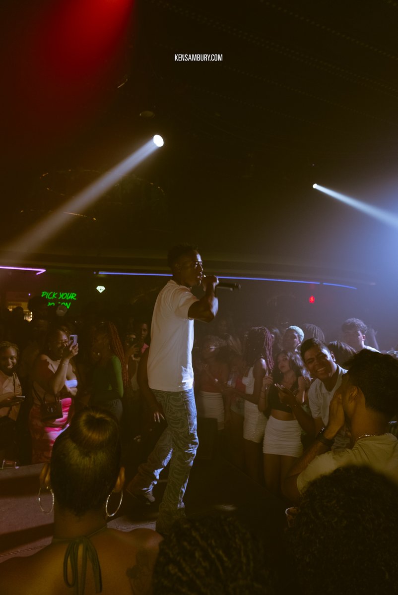 Turning up the heat at Club Vice with the King of Steam! 🔥👑

#UnstoppableVibes #ClubVice #KingOfSteam