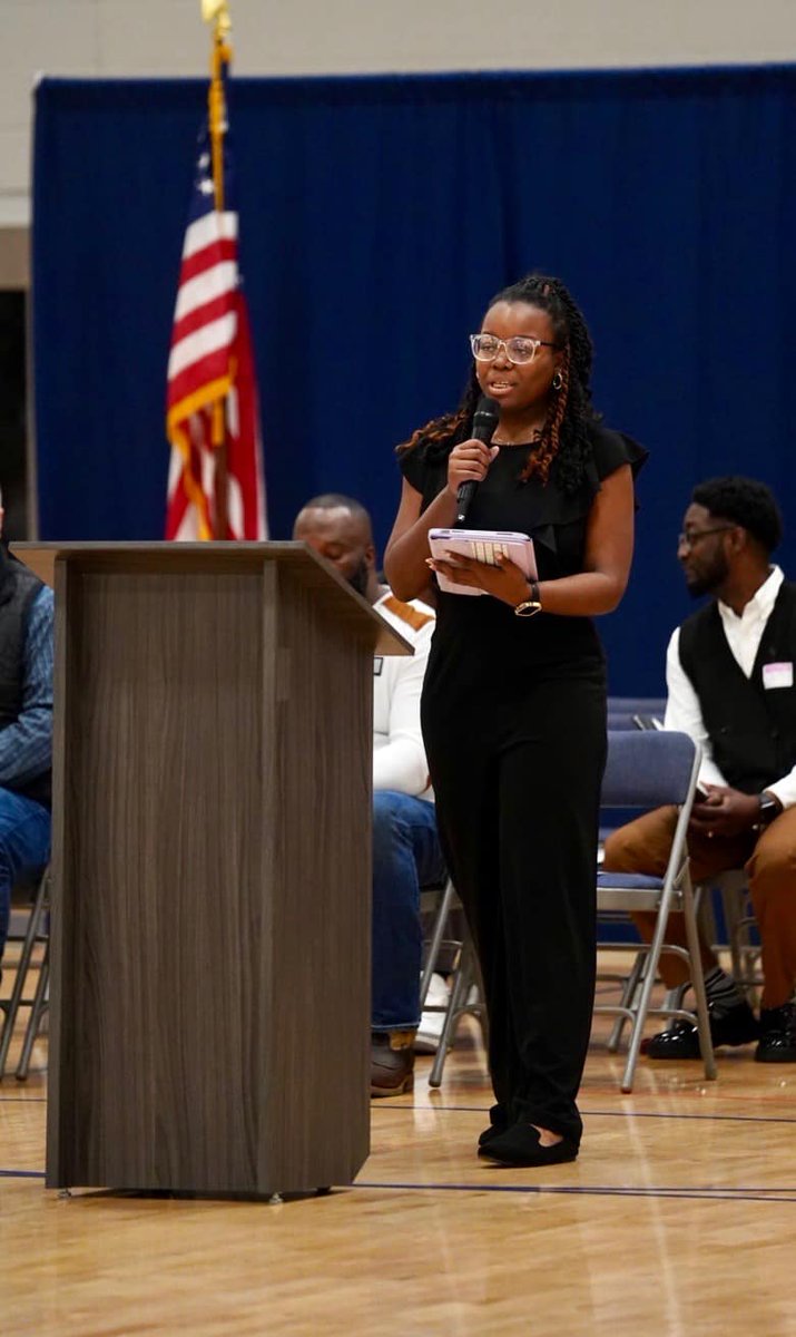 Jefferson County Schools (@jefcoed) on Twitter photo Students, faculty, & Dr. Tre Finklea presented an outstanding #BlackHistoryMonth Program for the <a href="/FultondaleHigh/">Fultondale High School</a> community. 🤎✌🏾🖤 Throughout February, students have immersed themselves in learning about and honoring the contributions of African Americans. #Community #Gratitude Students, faculty, & Dr. Tre Finklea presented an outstanding #BlackHistoryMonth Program for the <a href="/FultondaleHigh/">Fultondale High School</a> community. 🤎✌🏾🖤 Throughout February, students have immersed themselves in learning about and honoring the contributions of African Americans. #Community #Gratitude