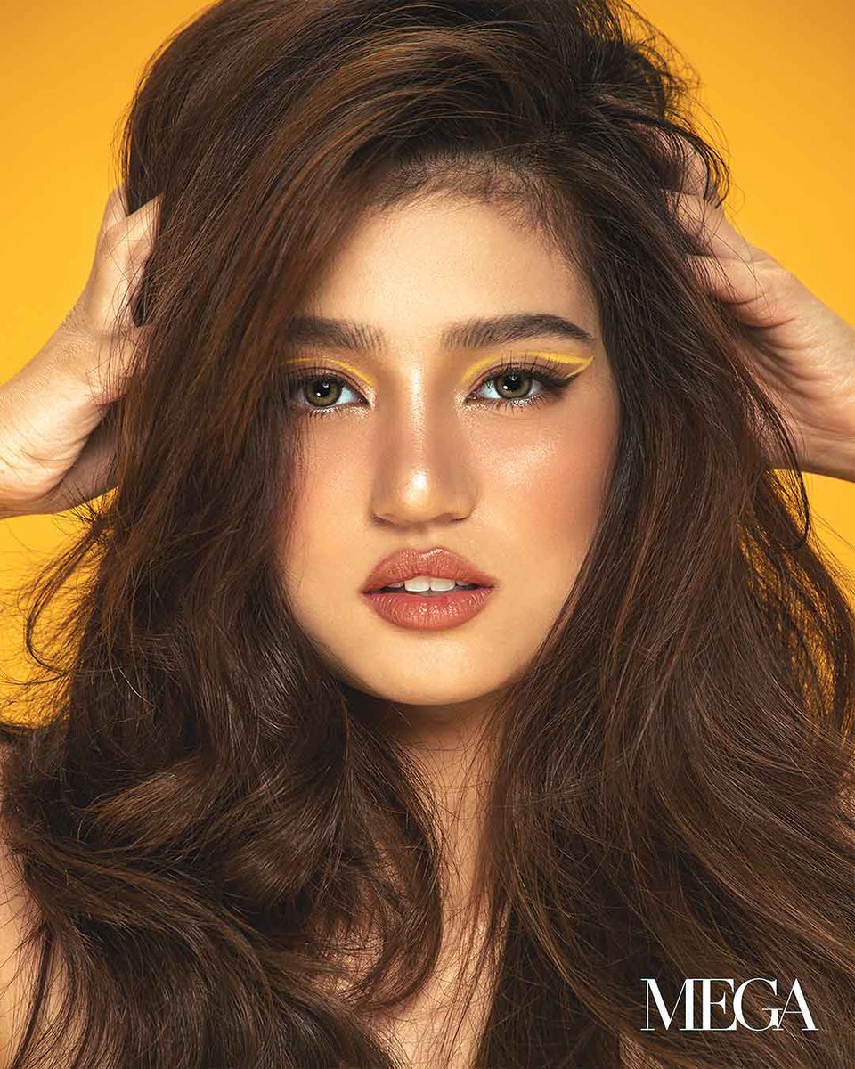 belindoll's tweet photo. SOBRANG LATINA https://t.co/bez5Ria83a