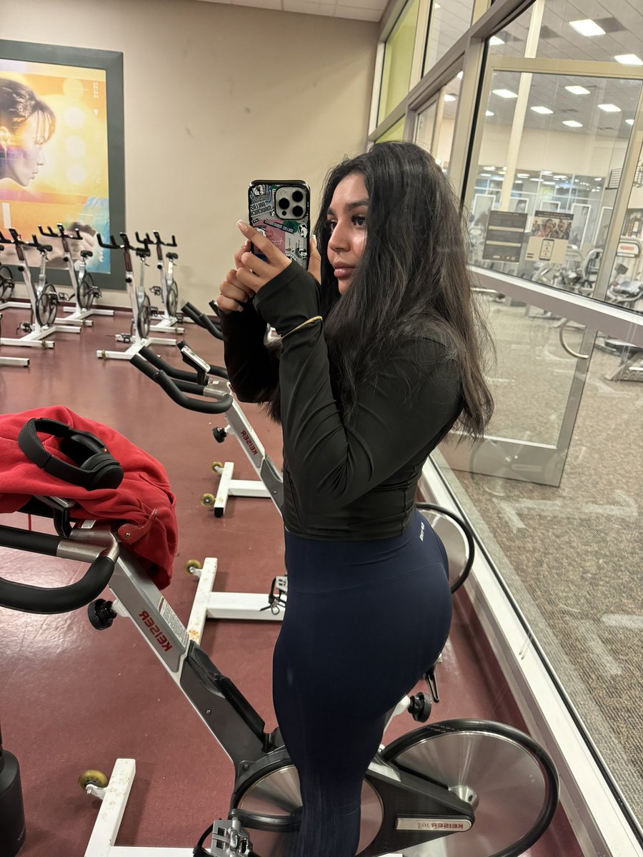 mxrisoldixz's tweet photo. Gym dump 🏆 https://t.co/6MGP0vExNB