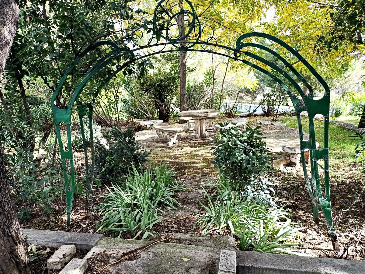 La pérdida de Huerta de Mena no solo sería un atentado contra la memoria cultural de la ciudad, sino también un grave error urbanístico en un momento en el que Madrid necesita más espacios verdes y sostenibles.