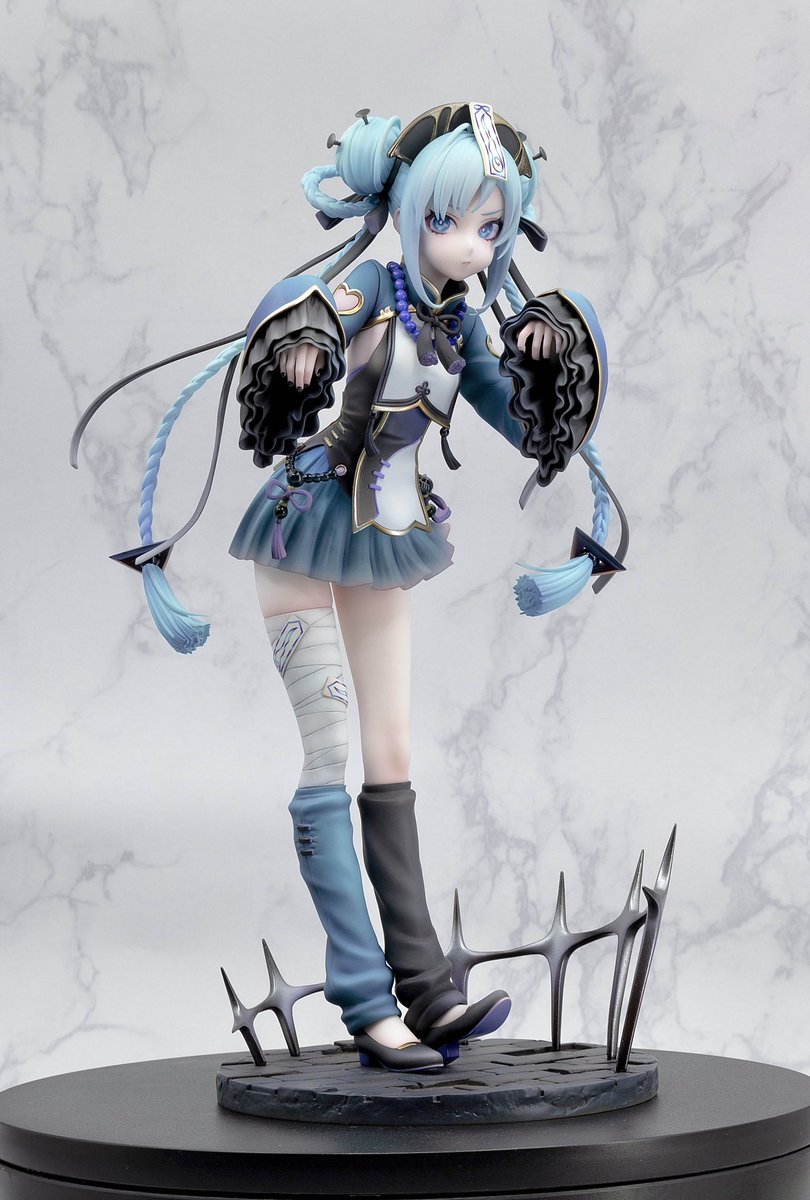 Illustrator @v_loAlo shares new images of the 1/7 scale figure of