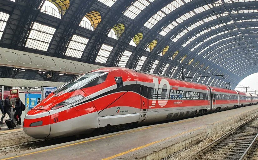 Mediarail's tweet image. 11 EU Heads of State and Government urge the Commission, in cooperation with the Member States, to give priority to the most strategic HSL projects, which offer significant added value for the whole continent
👉 mediarail.wordpress.com/rail-europe-ne… #Railways @Europarl_EN #tren #treno #Europe