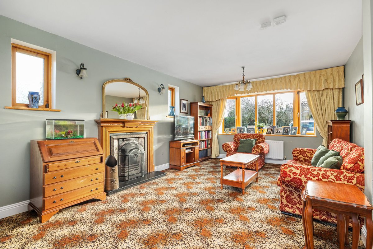 French Estates tweet media