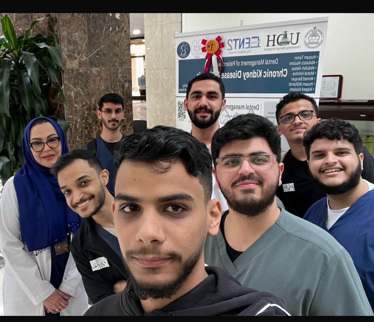 abdullah_KAA1's tweet photo. Thank you Dr. @MaisaAlSebaei for your support and guidance, also thanks to my magnificent group. 

First place in the annual oral surgery poster competition.
☝🏻🥇 https://t.co/IQeQlEs54u