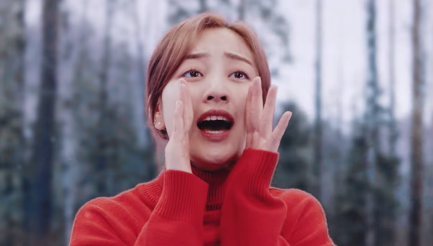 AboutMusicYT's tweet photo. TWICE has referenced 8 movies in the music video of 'What is Love?', including La La Land and The Princess Diaries. https://t.co/ShMNx0WRHz