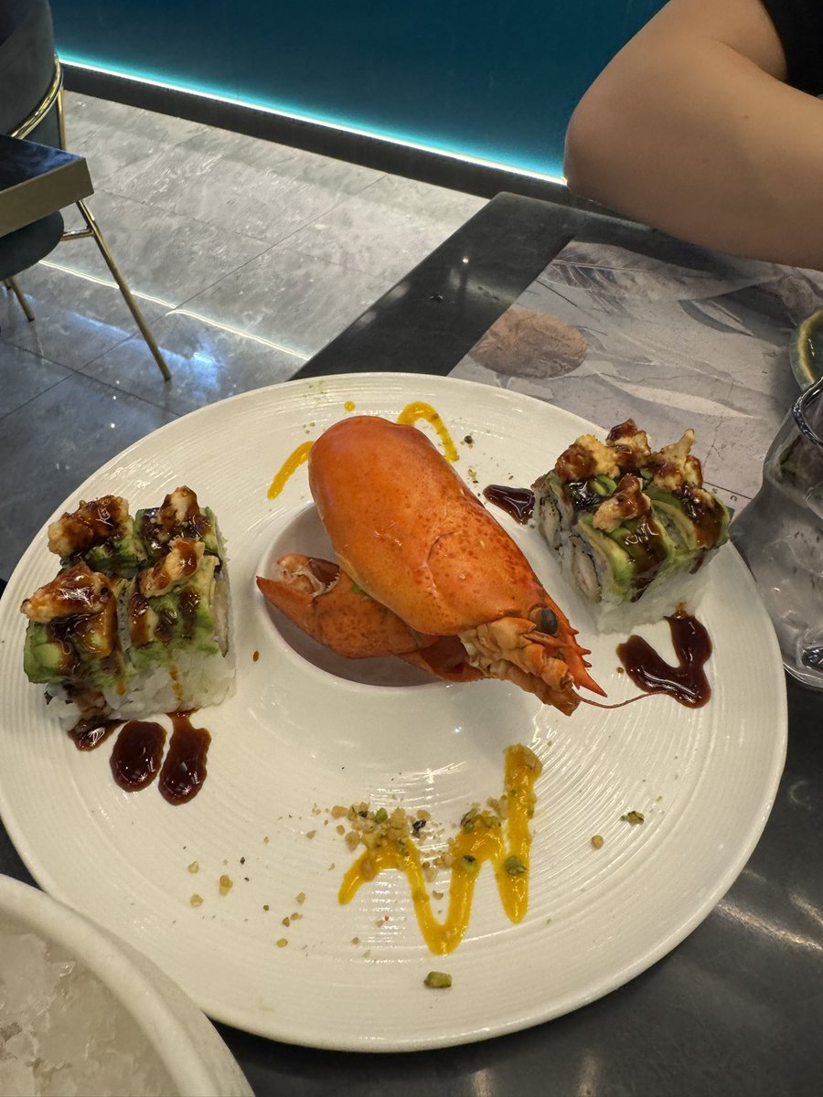 livefrmutopia's tweet image. 