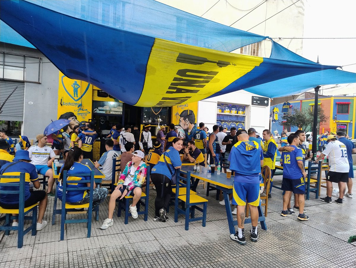 Bocanuncaduerme's tweet photo. En boca los de boca, seguimos creciendo a lo largo y a lo ancho del país
@todosobreJRR10 @unavidasiguiendote
@MiguelDinopulos @BocaJrsOficial #soybostero #roman #inchada #socios https://t.co/WgwC2b6hXG