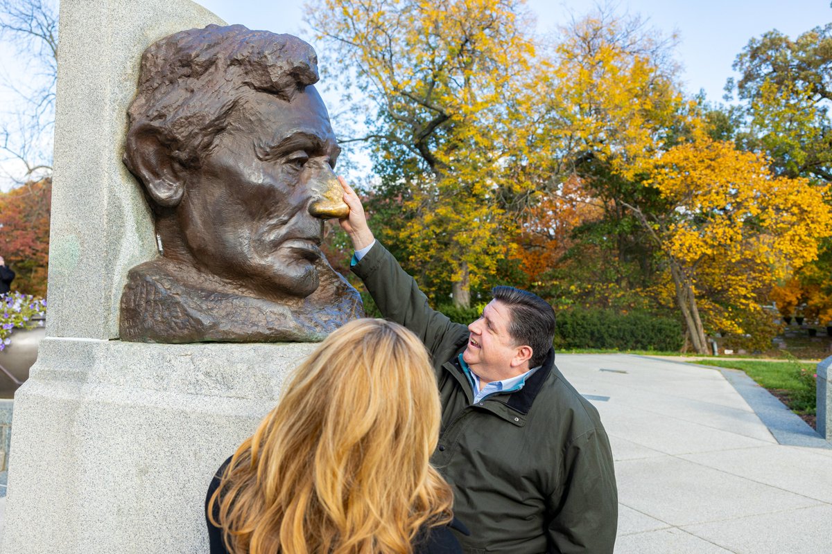 Governor JB Pritzker tweet media