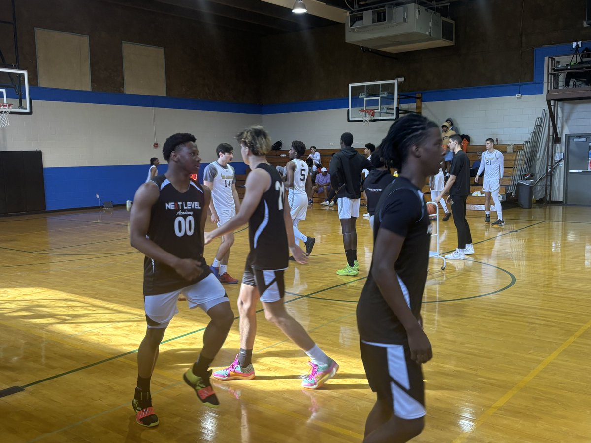 HoopsInParadiseInvitational tweet media