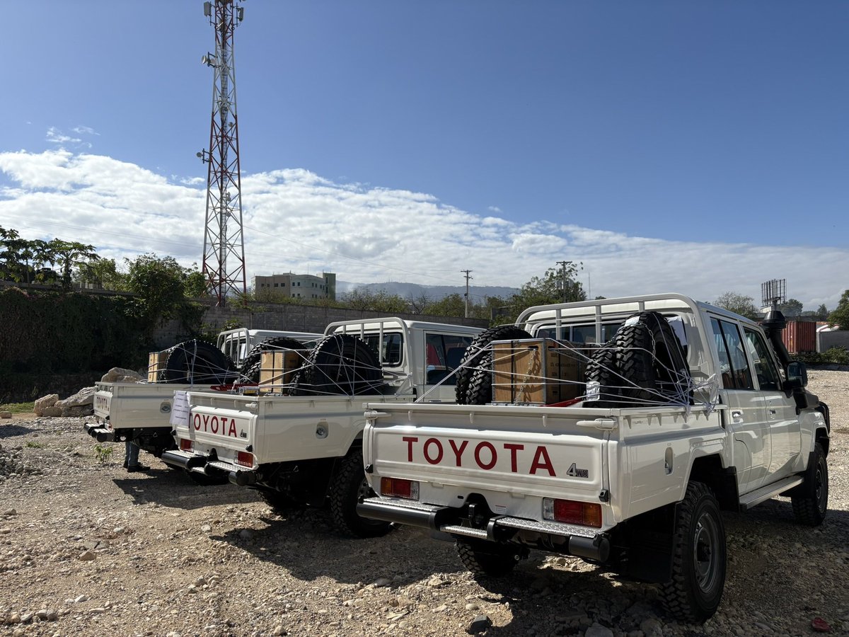 Ghada Fathi Waly (@ghadafathiwaly) on Twitter photo We must stand with Haiti as it fights gang violence across the country.
<a href="/UNODC/">UN Office on Drugs & Crime</a> is delivering support, incl. vehicles and equipment, to help law enforcement regain control of critical areas and strengthen border security.
More assistance is on the way.
🔗unodc.exposure.co/unodc-equips-h… We must stand with Haiti as it fights gang violence across the country.
<a href="/UNODC/">UN Office on Drugs & Crime</a> is delivering support, incl. vehicles and equipment, to help law enforcement regain control of critical areas and strengthen border security.
More assistance is on the way.
🔗unodc.exposure.co/unodc-equips-h…