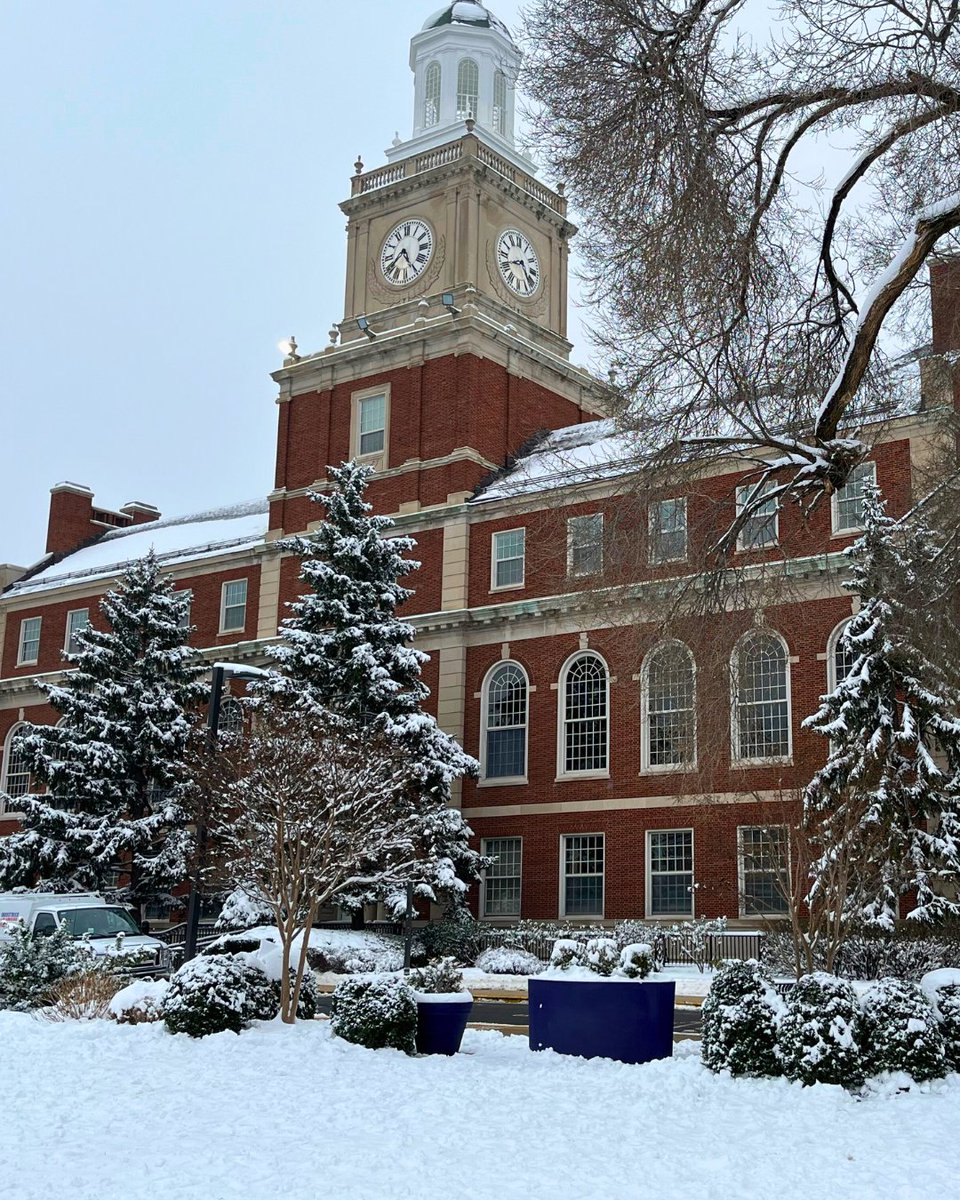 HowardU's tweet image. Howard, the winter wonderland ❄️