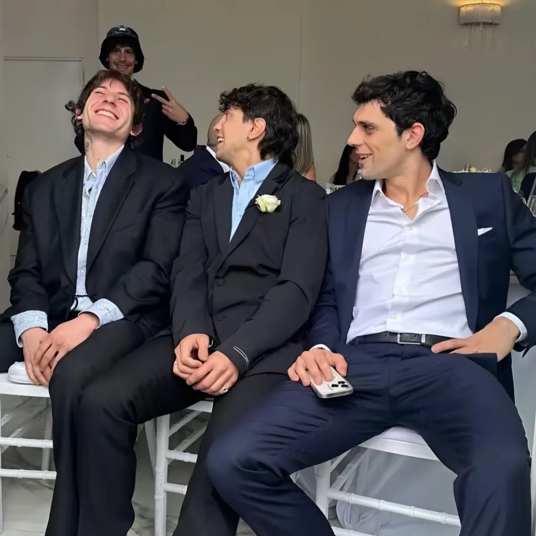quando mi ricordo che questa foto esiste mi sento meglio