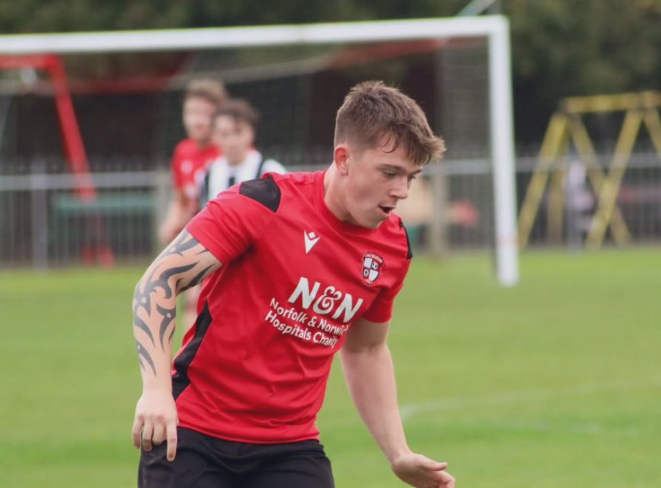 Long Stratton FC tweet media