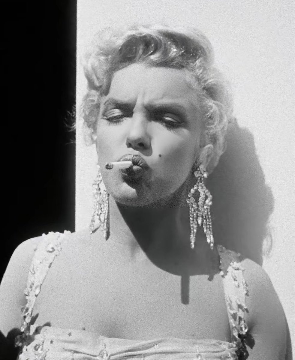 ☼ (@reyskinned) on Twitter photo 