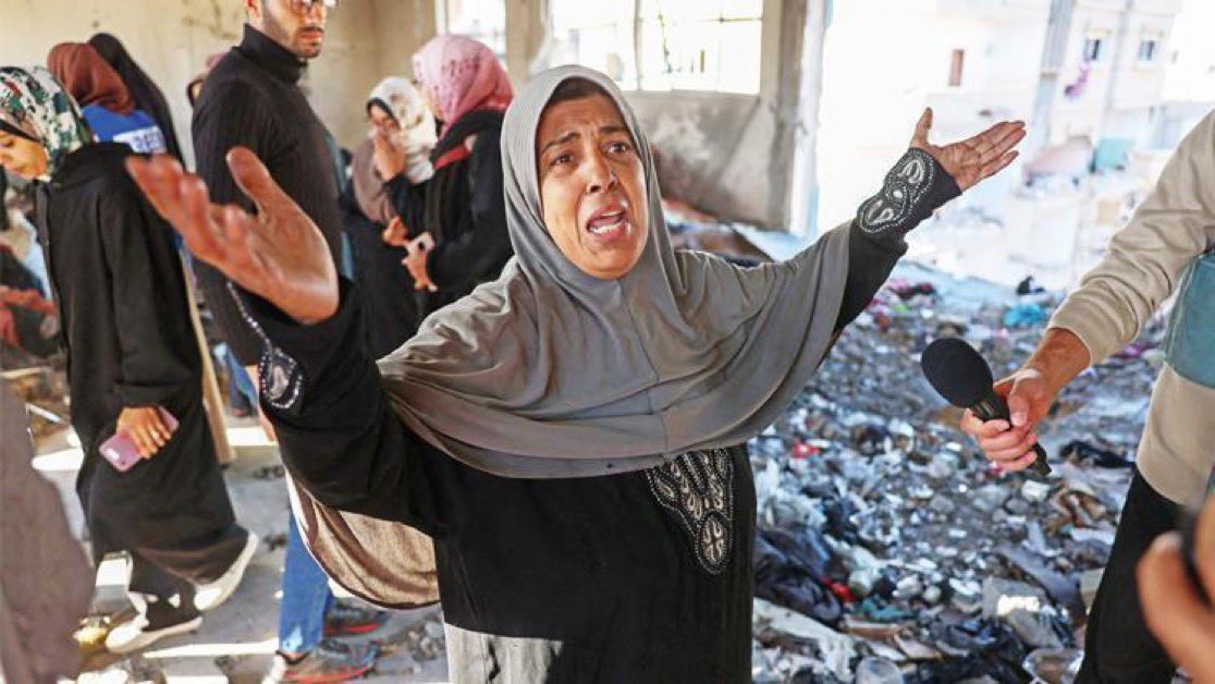 Herkes kendi çıkarları için bir plan içinde. Unutmayın ki Yüce ALLAH’ında planı vardır. Allah tuzak kuranların en hayırlısıdır. 
Enfal süresi 30. Ayet