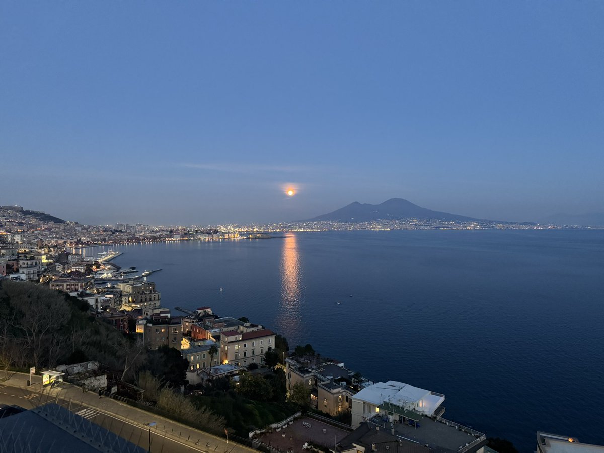 Signore e signori, non ho nulla da dire. Solo guardate e gustate