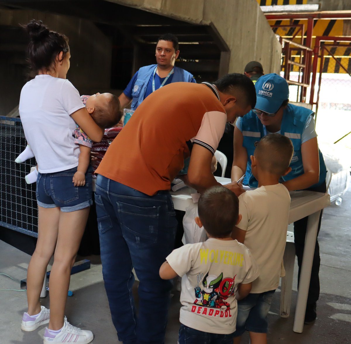 Hay más de 47 mil niños, niñas y adolescentes con necesidades humanitarias en #Catatumbo

Es urgente garantizar su protección, acceso a la educación, prevenir la explotación y el abuso sexual.
Trabajamos en esta emergencia para salvar vidas y proteger a quienes más lo necesitan.