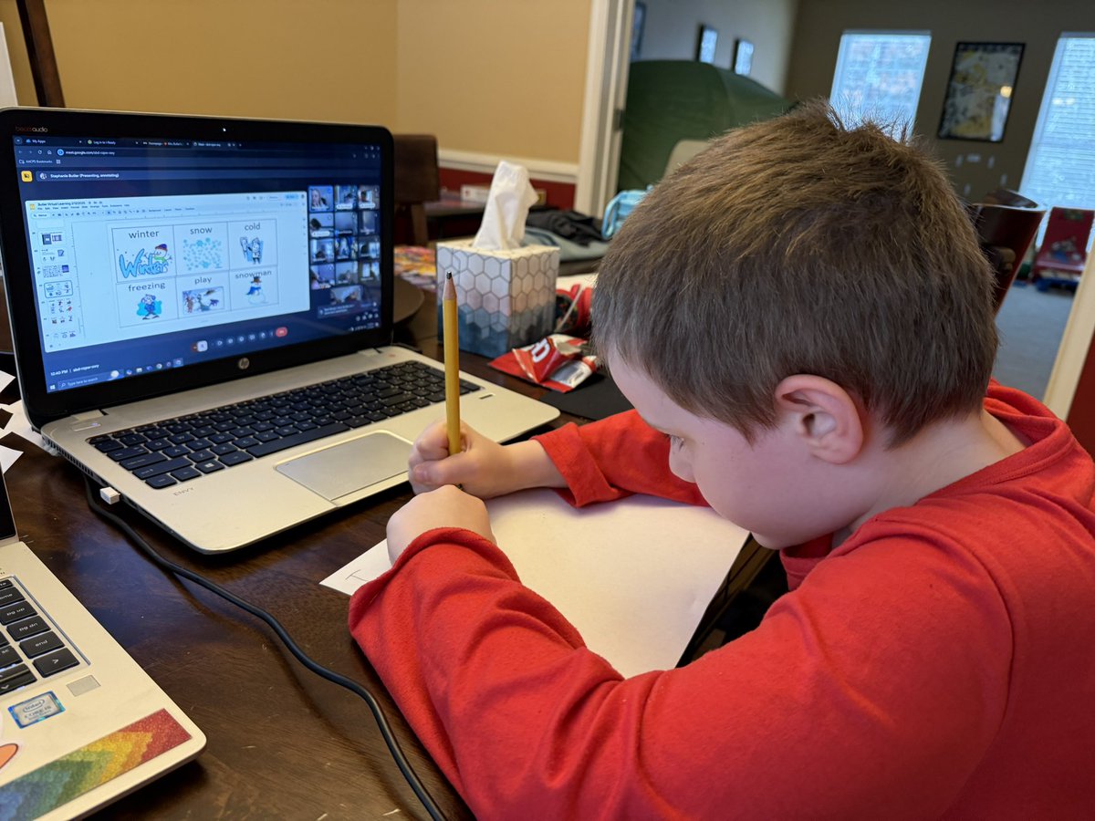 MH_Walker99's tweet photo. This kiddo was excited for day 2 of virtual instruction with Ms. Butler! @BodkinAACPS #BelongGrowSucceed https://t.co/TdvBrxMakY