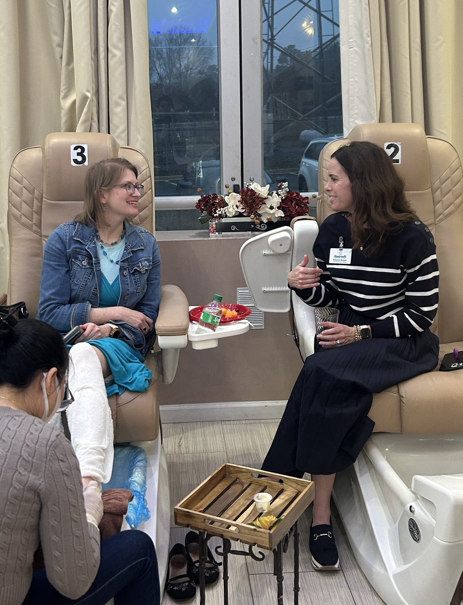 orthogeorgia's tweet image. We had a fun Nail Night in Warner Robins and look forward to future events allowing us to connect with more of our partners in Central GA. Thanks to those who participated and our co-sponsors! 
orthoga.org/services/worke…
#networking #workcomp #worksafety #orthopedics #warnerrobins