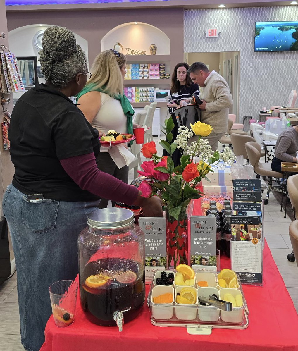 orthogeorgia's tweet image. We had a fun Nail Night in Warner Robins and look forward to future events allowing us to connect with more of our partners in Central GA. Thanks to those who participated and our co-sponsors! 
orthoga.org/services/worke…
#networking #workcomp #worksafety #orthopedics #warnerrobins
