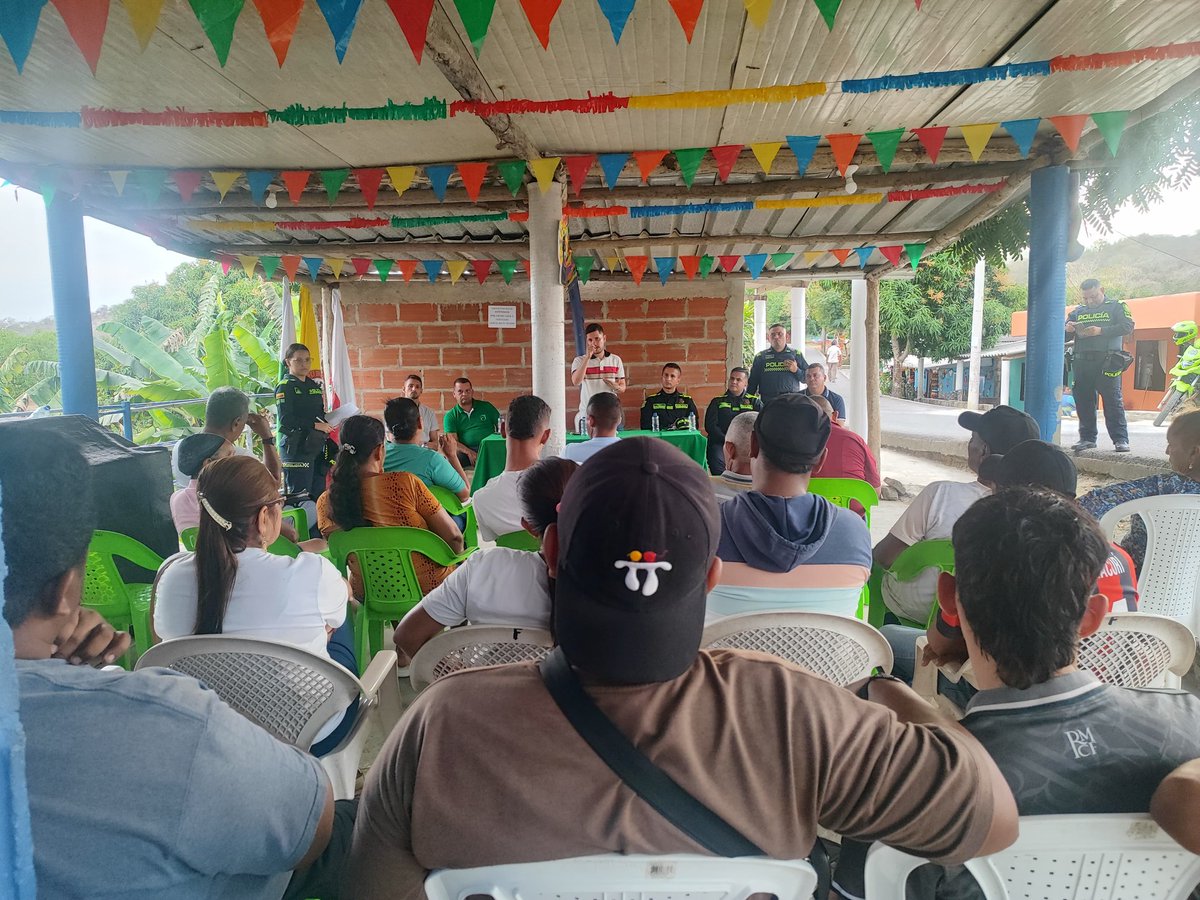 Departamento de Policía Atlántico tweet media