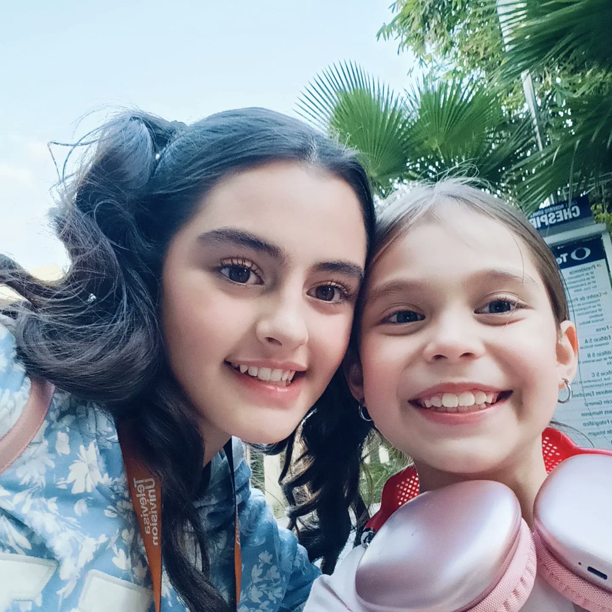 Con la hermosa @TaniaChavezOF  de #lacqnuevoingreso #lacq #influencer #actrizinfantil