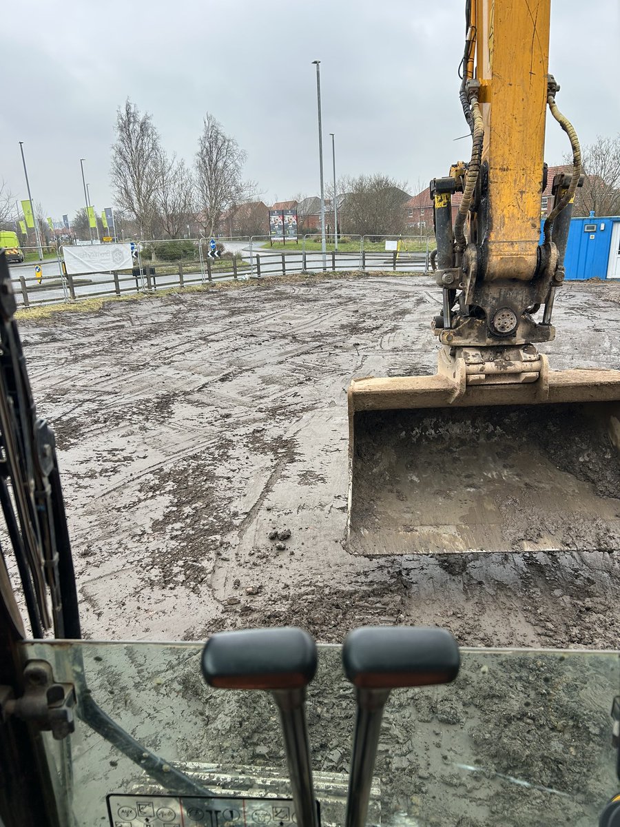 Getting the topsoil area tidied up to finish of my time on this site… on to the next one #JCB220X #engcon #trimbleearthworks #NoProblem