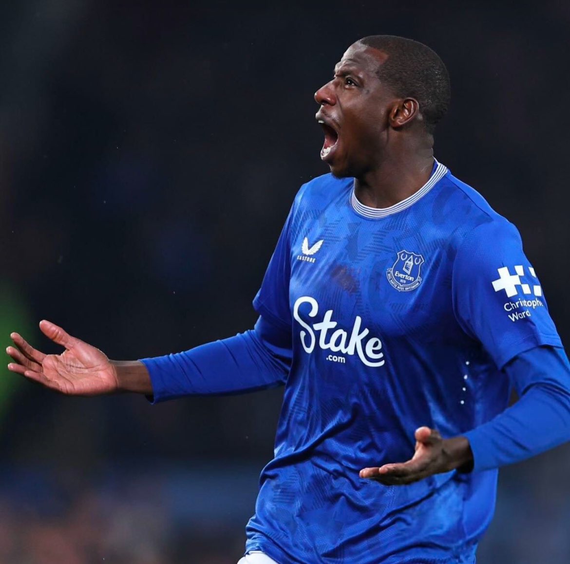 Everton Extra (@everton_extra) on Twitter photo No one should ever be a victim to racial discrimination, in any form. It has no place.
We are all with you, <a href="/abdoudoucoure16/">Abdoulaye Doucouré</a>. 💙 No one should ever be a victim to racial discrimination, in any form. It has no place.
We are all with you, <a href="/abdoudoucoure16/">Abdoulaye Doucouré</a>. 💙