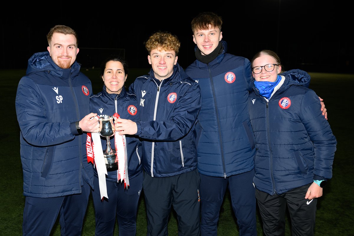 Something a bit out the ordinary for me.

One of the coaches at Spartans U17s is a friend &amp; a Bairn. <a href="/Jasiu1876/">jasiu</a> 

He asked if I’d cover their game tonight as a win would give them their first ever league title.

Boroughmuir 4 Spartans 5.

Congratulations to all at Spartans. 👏👏