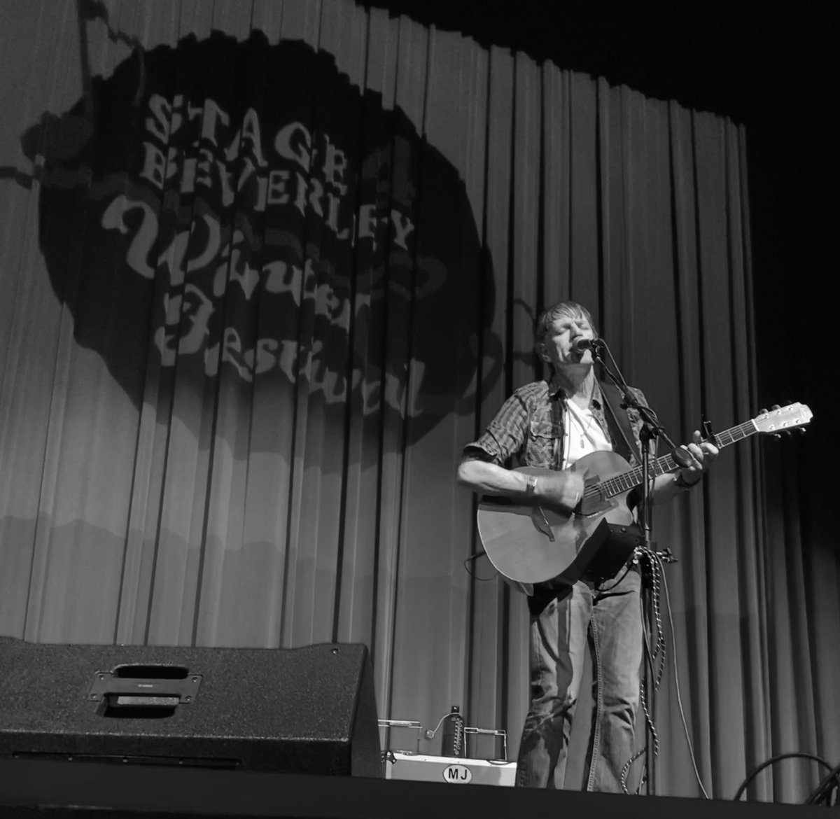 So difficult to express just how fabulous <a href="/martyn_joseph/">Martyn Joseph</a> was tonight. Sublime. Loved every minute ❤️
<a href="/Stage4Beverley/">Stage4Beverley</a> 
@anniehornerglis